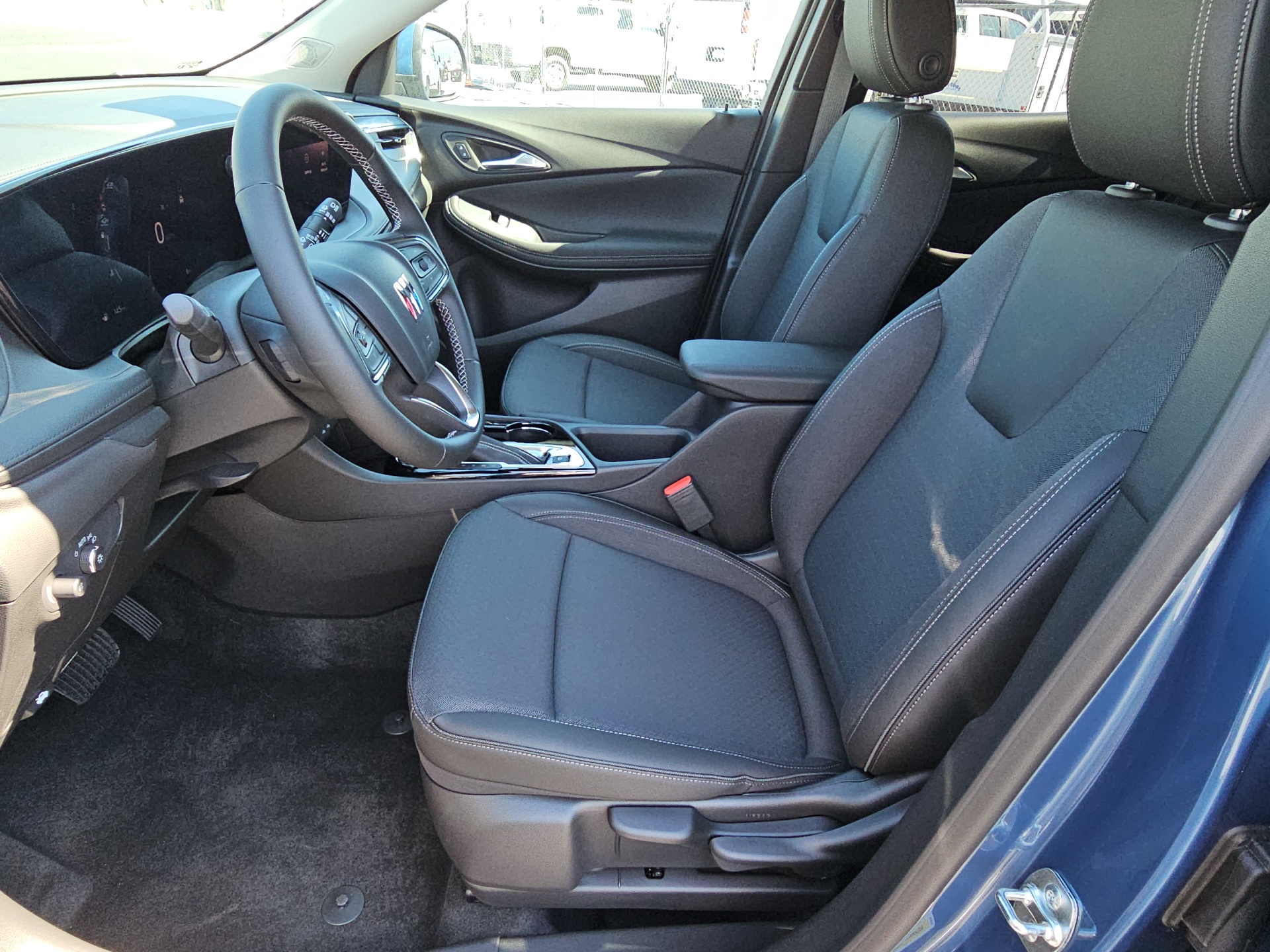 2025 Buick Encore GX Preferred FWD 22