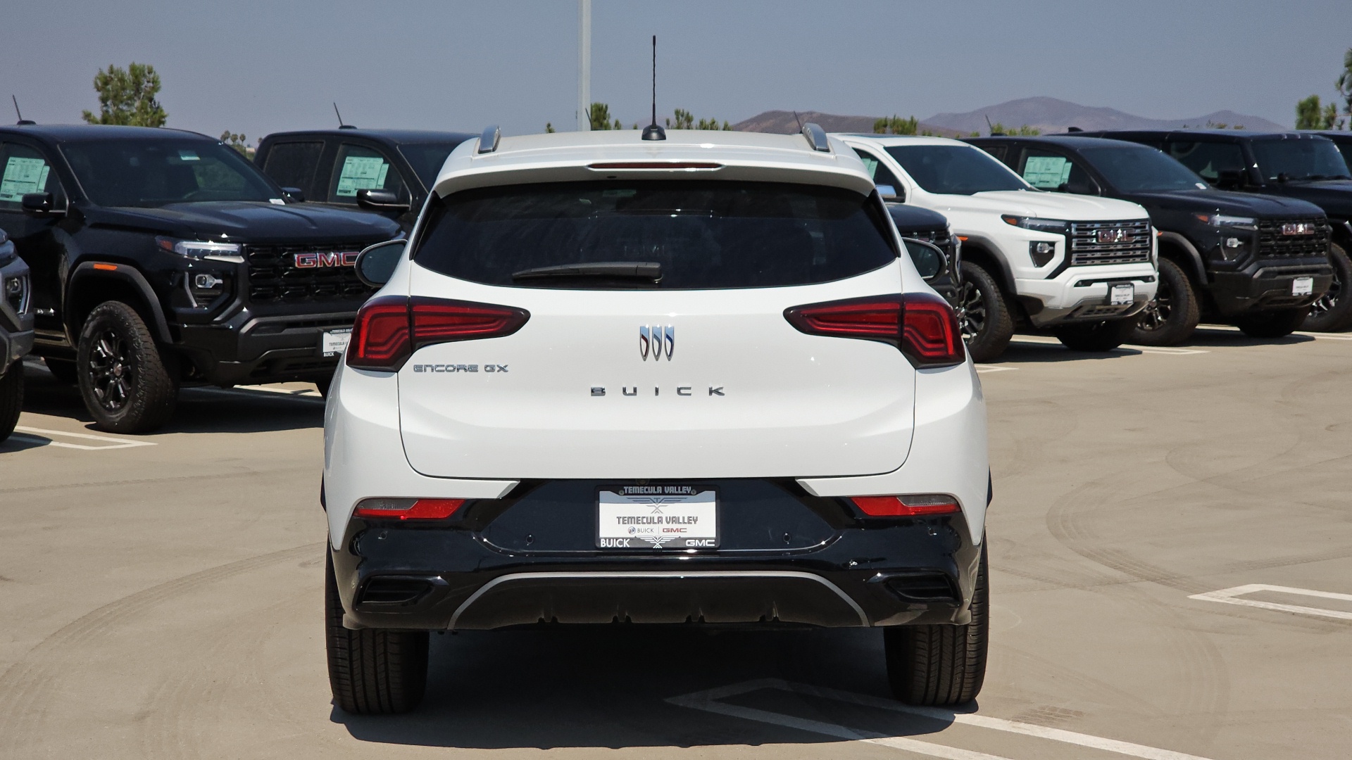 2025 Buick Encore GX Sport Touring FWD 11