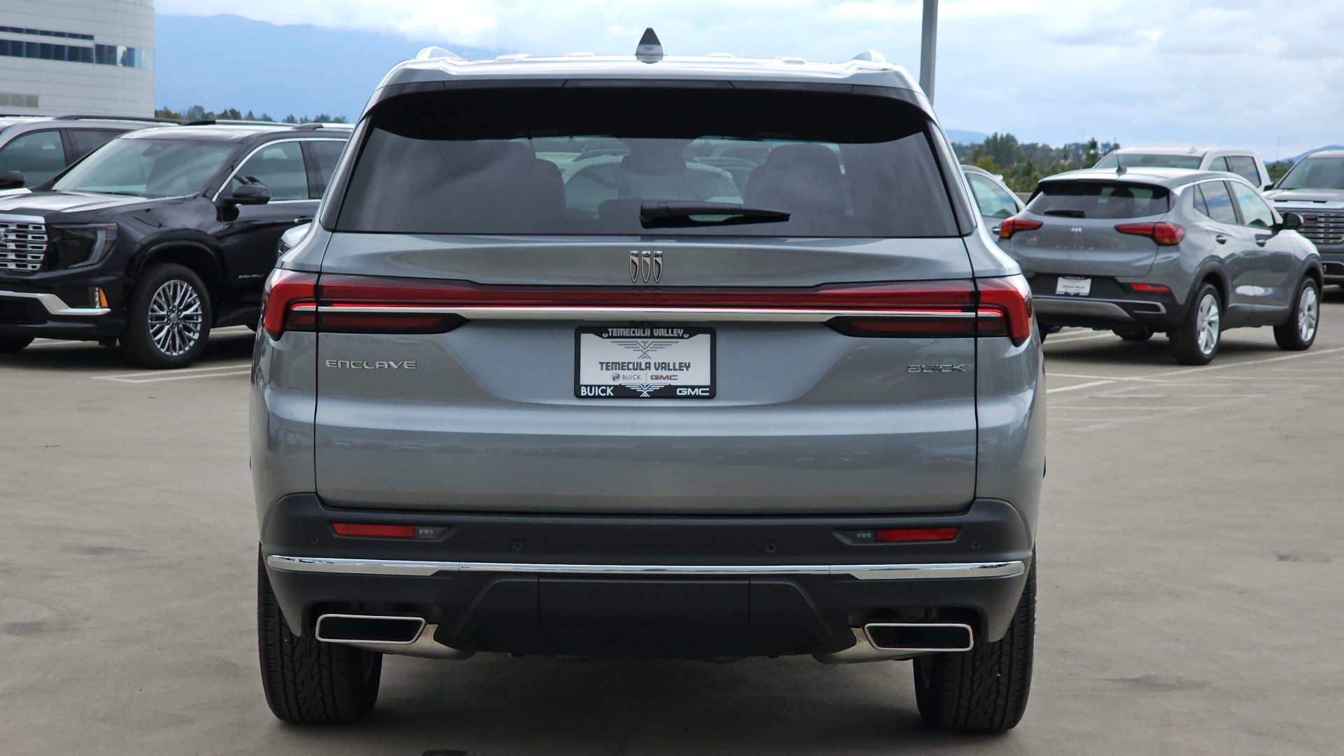 2025 Buick Enclave Preferred 11