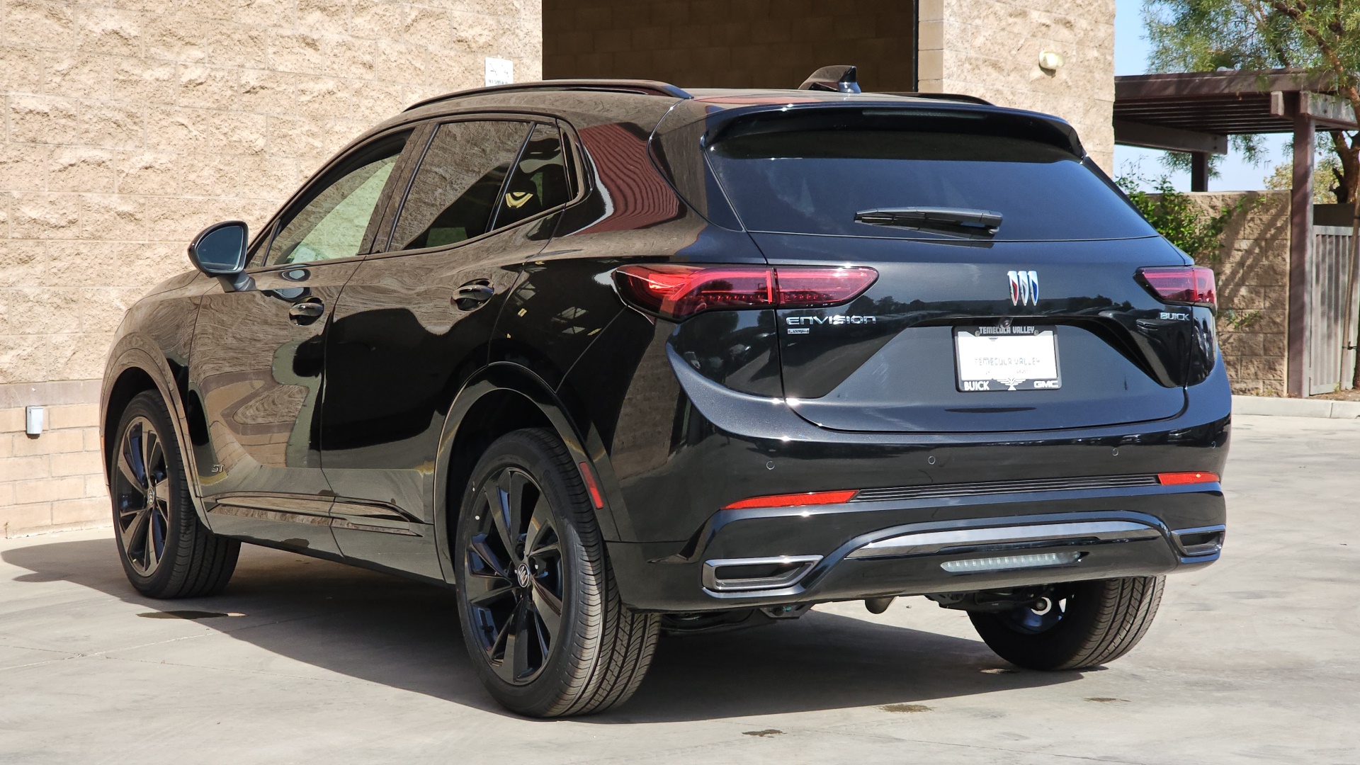 2025 Buick Envision Sport Touring AWD 11