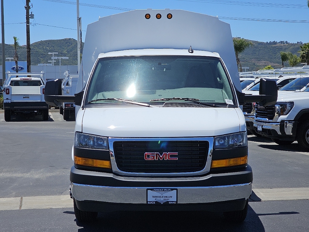 2024 GMC Savana Cutaway Work Van 11