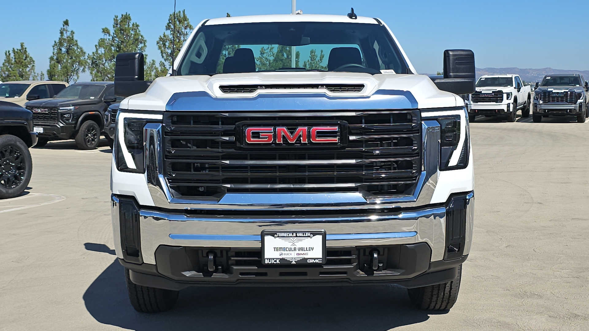 2024 GMC Sierra 2500HD 4WD Double Cab Long Bed Pro 5