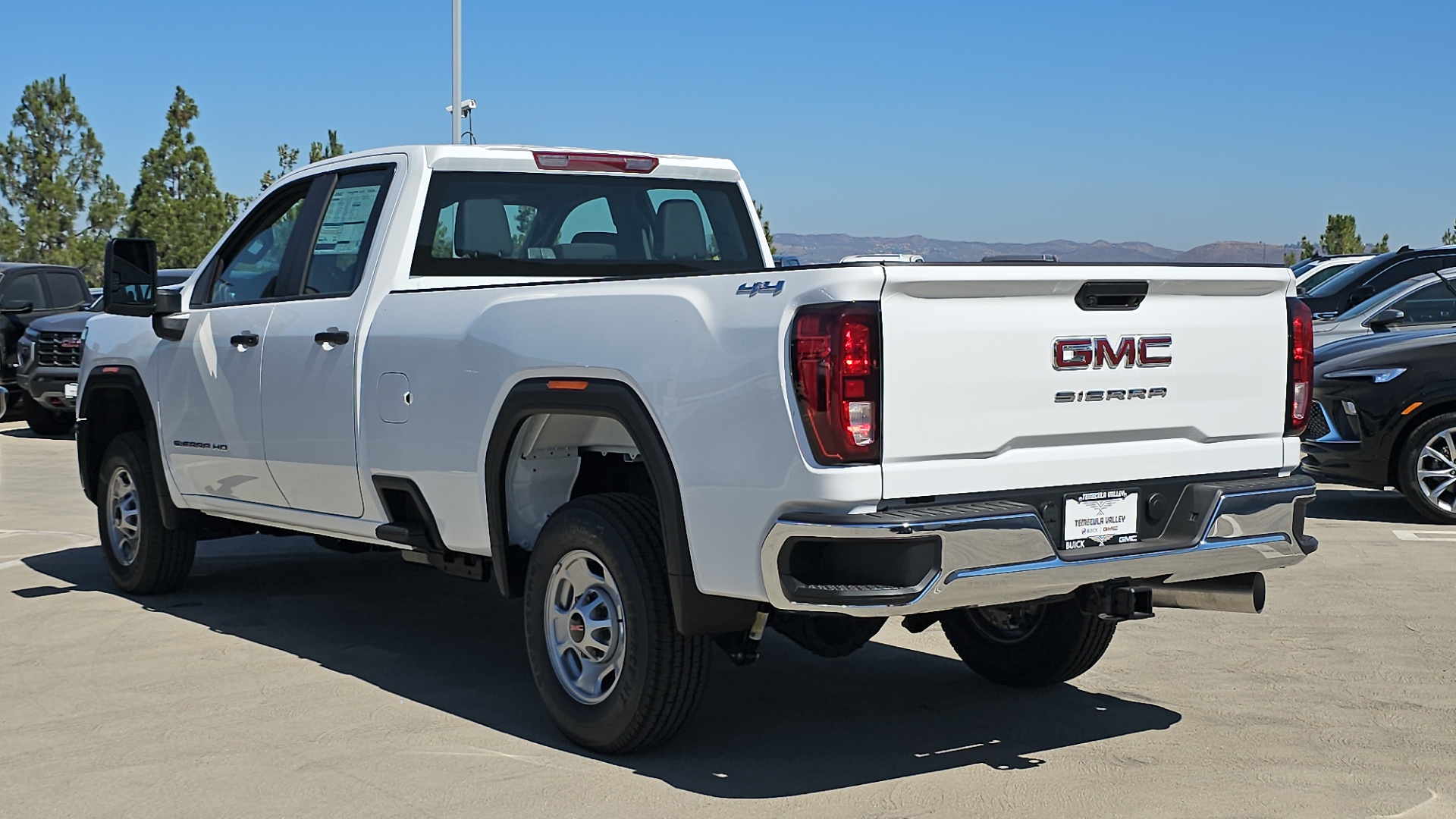 2024 GMC Sierra 2500HD 4WD Double Cab Long Bed Pro 10