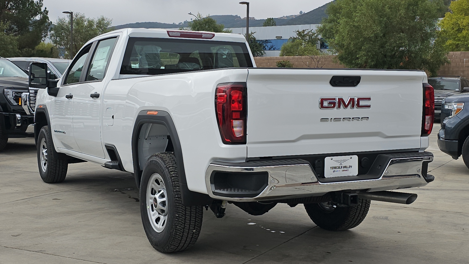 2025 GMC Sierra 3500HD 2WD Crew Cab Long Bed Pro 11