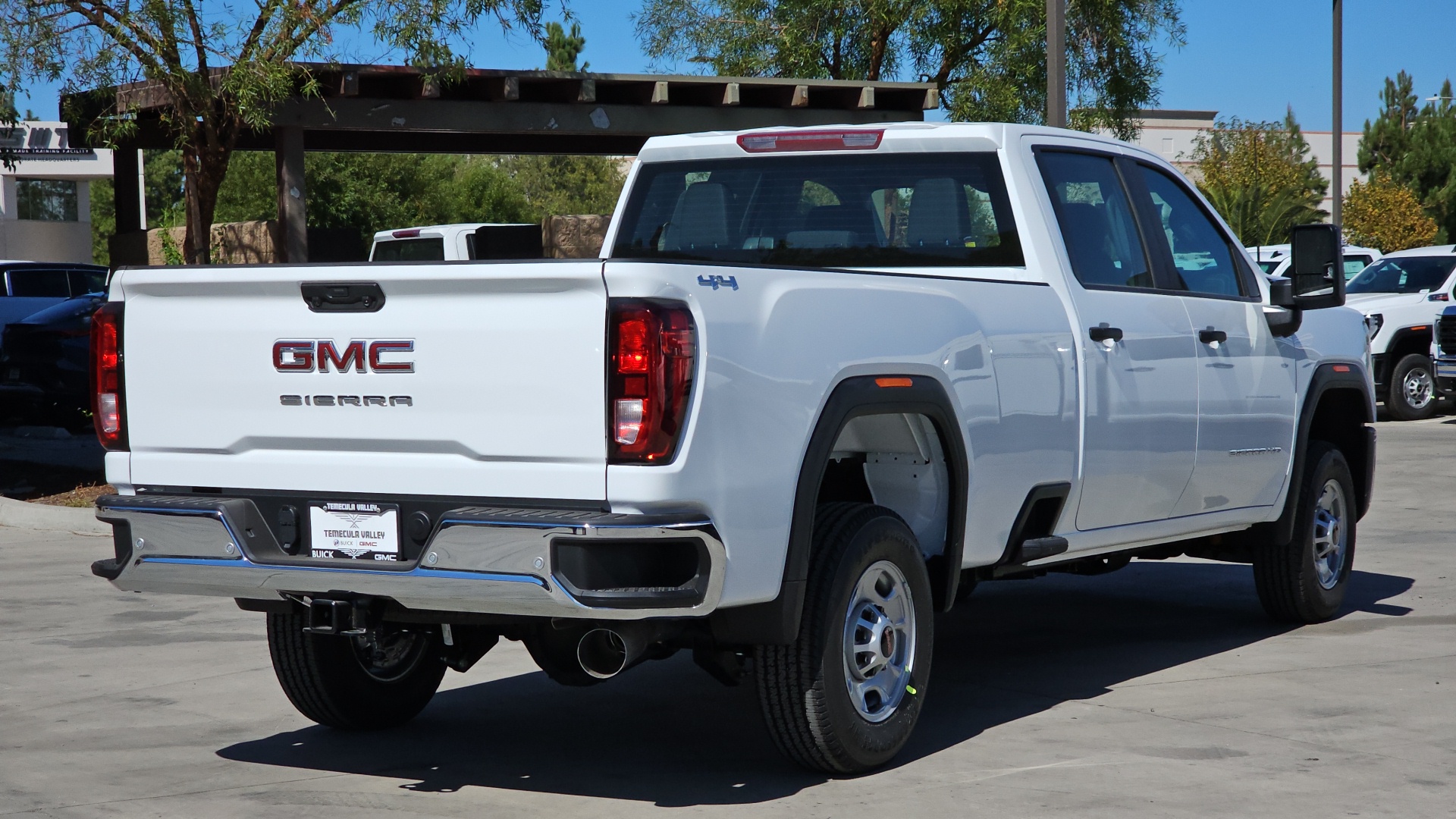 2025 GMC Sierra 2500HD 4WD Crew Cab Long Bed Pro 12