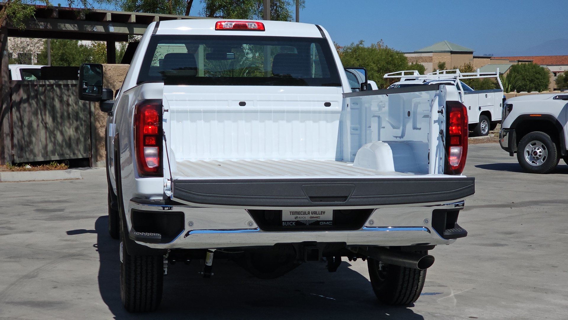 2025 GMC Sierra 2500HD 2WD Regular Cab Long Bed Pro 10