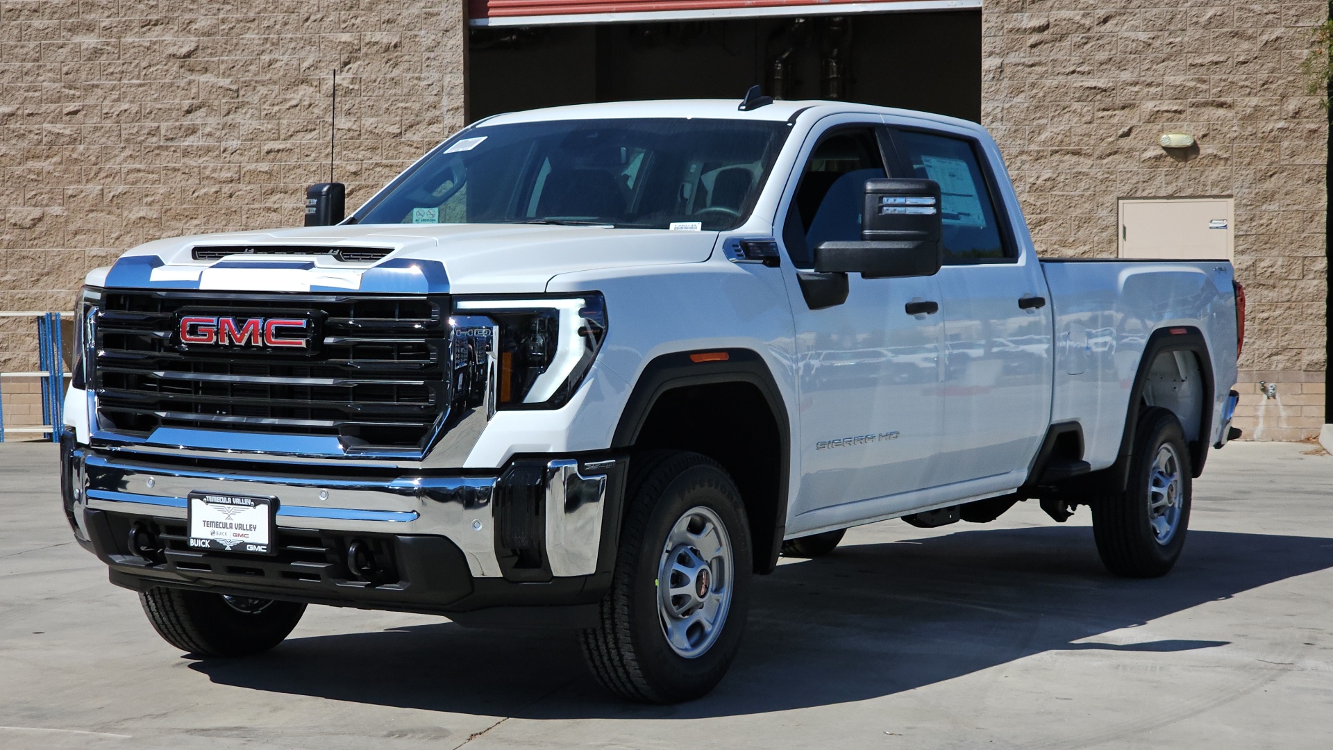 2025 GMC Sierra 2500HD 4WD Crew Cab Long Bed Pro 4