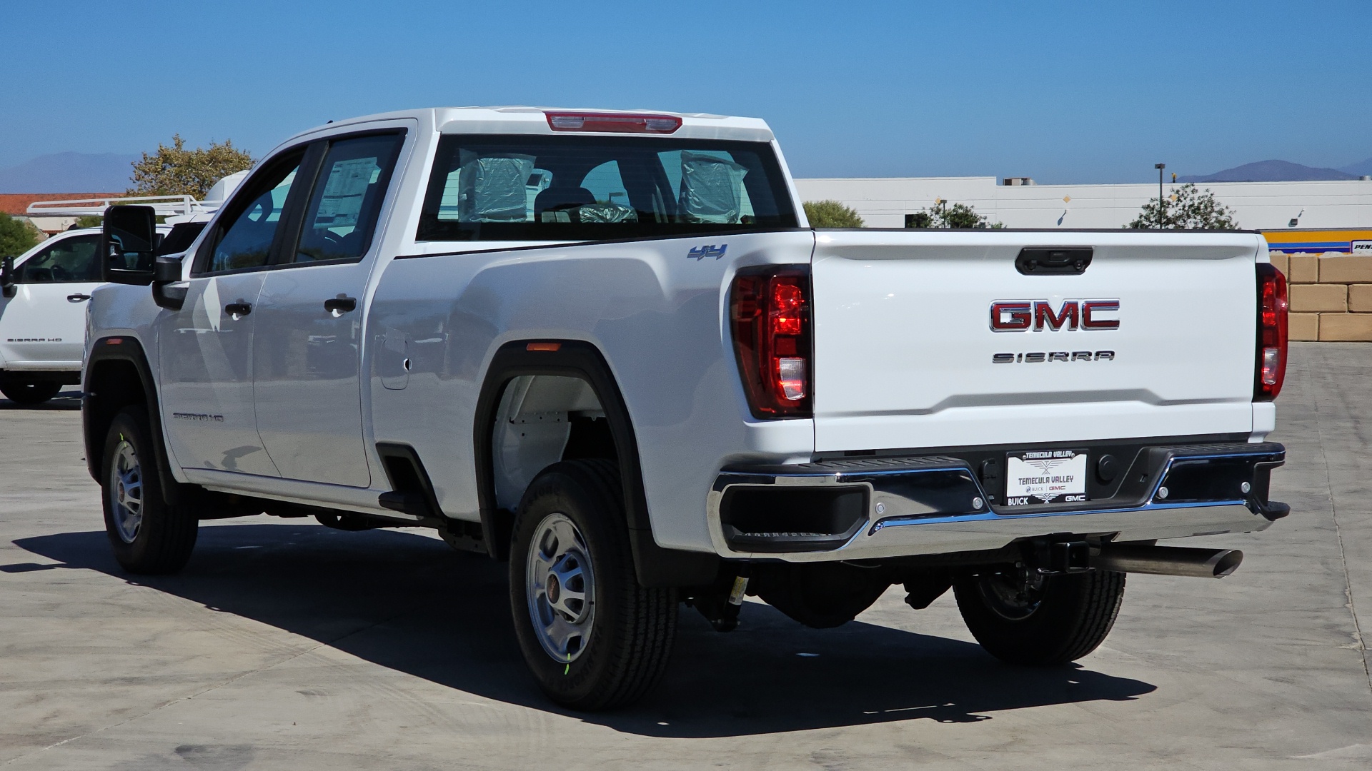 2025 GMC Sierra 2500HD 4WD Crew Cab Long Bed Pro 10