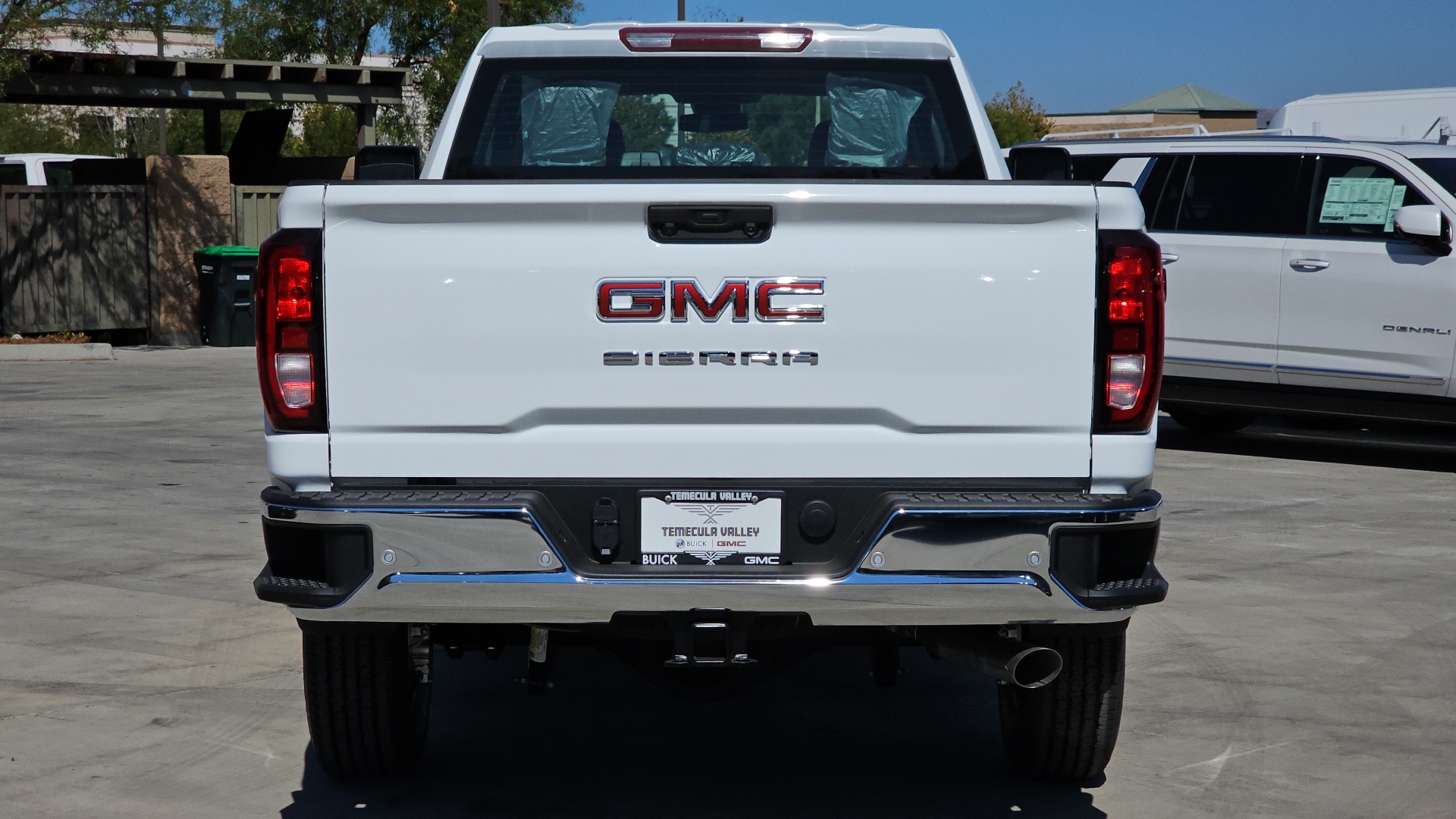 2025 GMC Sierra 2500HD 4WD Crew Cab Long Bed Pro 11