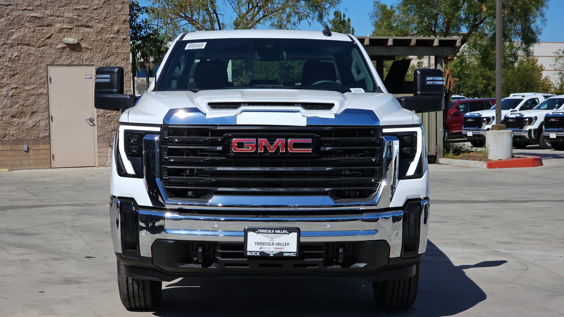 2025 GMC Sierra 2500HD 4WD Crew Cab Long Bed Pro 5