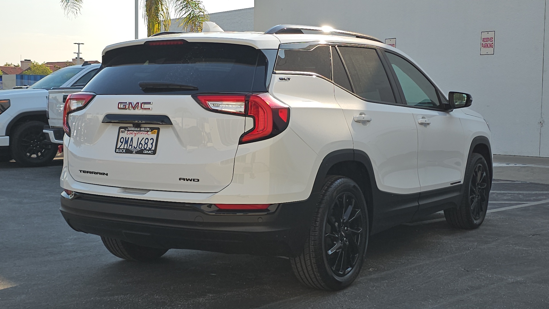 2024 GMC Terrain AWD SLT 13