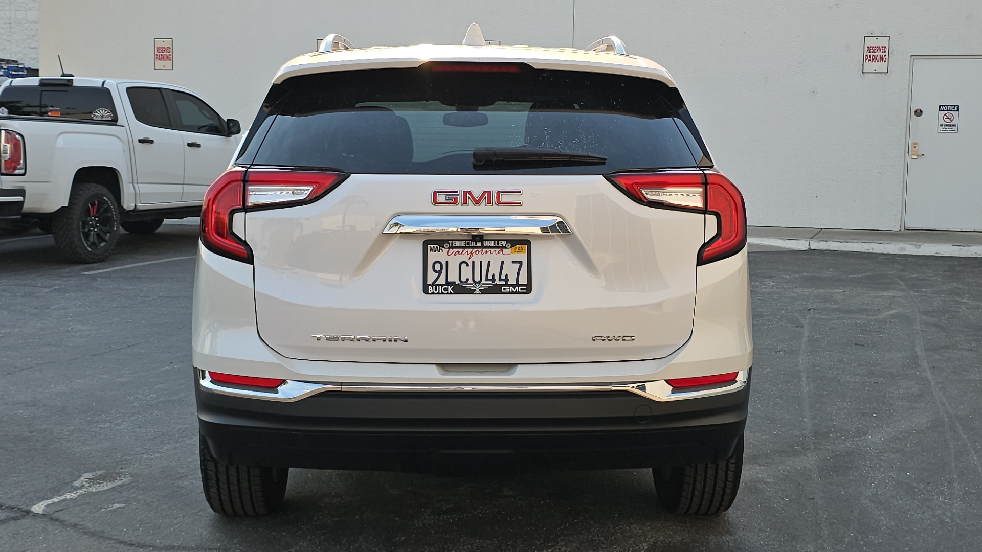 2024 GMC Terrain AWD SLT 12