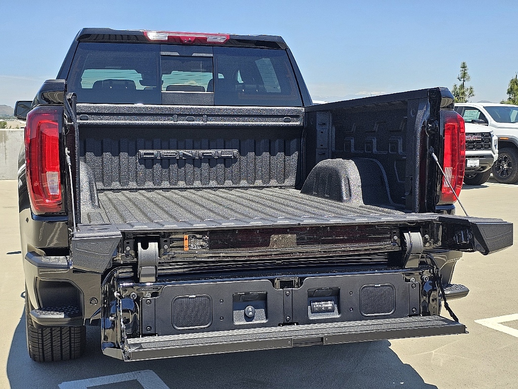 2024 GMC Sierra 1500 Denali Ultimate 13