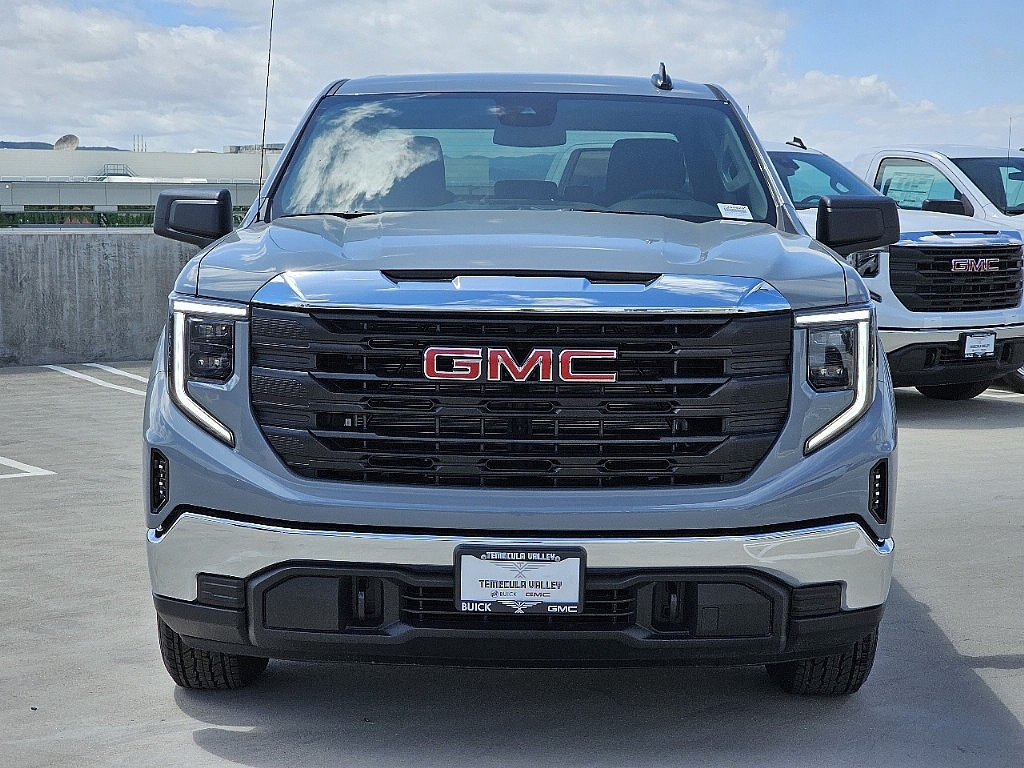 2024 GMC Sierra 1500 2WD Crew Cab Short Box Pro 18