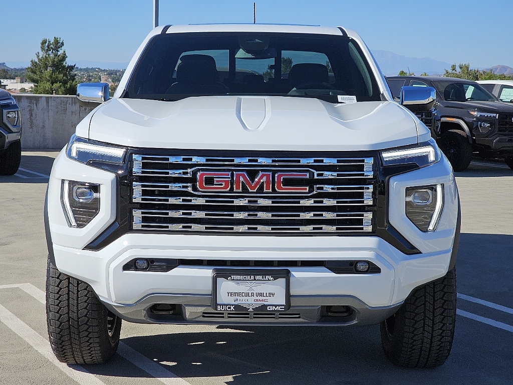 2024 GMC Canyon 4WD Denali 18