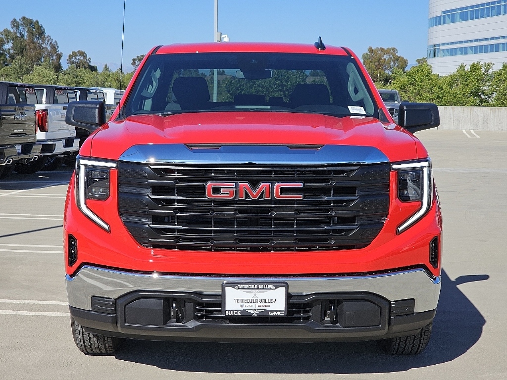 2024 GMC Sierra 1500 2WD Crew Cab Short Box Pro 18