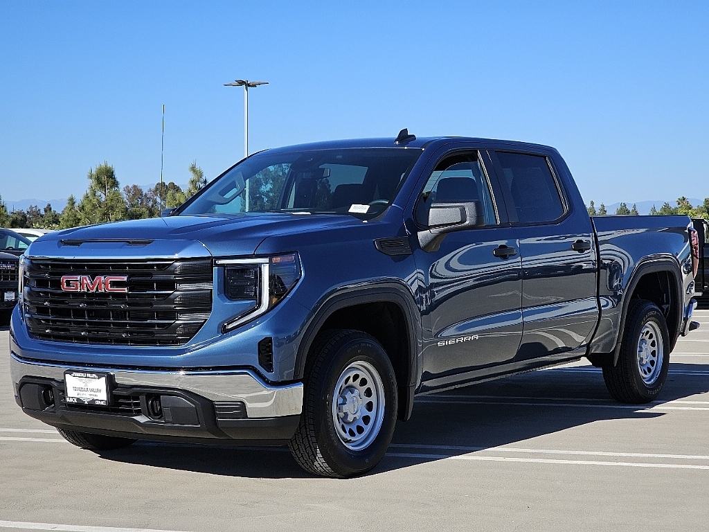 2024 GMC Sierra 1500 2WD Crew Cab Short Box Pro 17