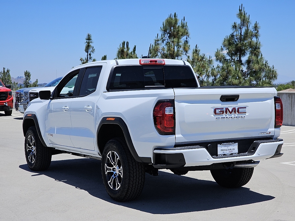 2024 GMC Canyon 4WD AT4 20