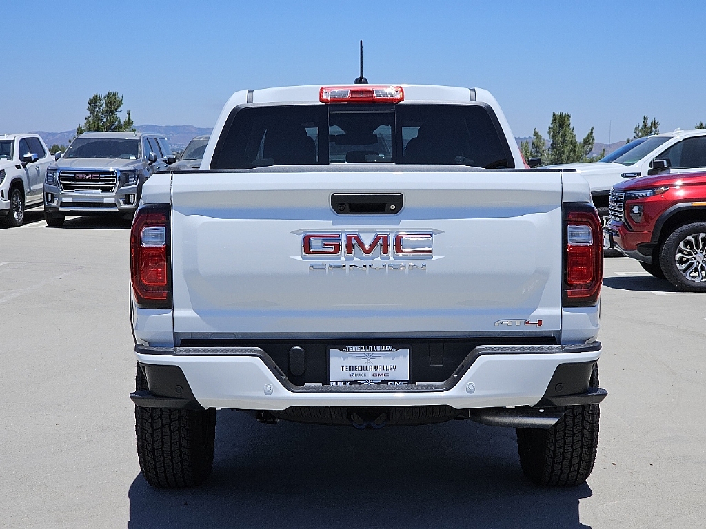 2024 GMC Canyon 4WD AT4 22