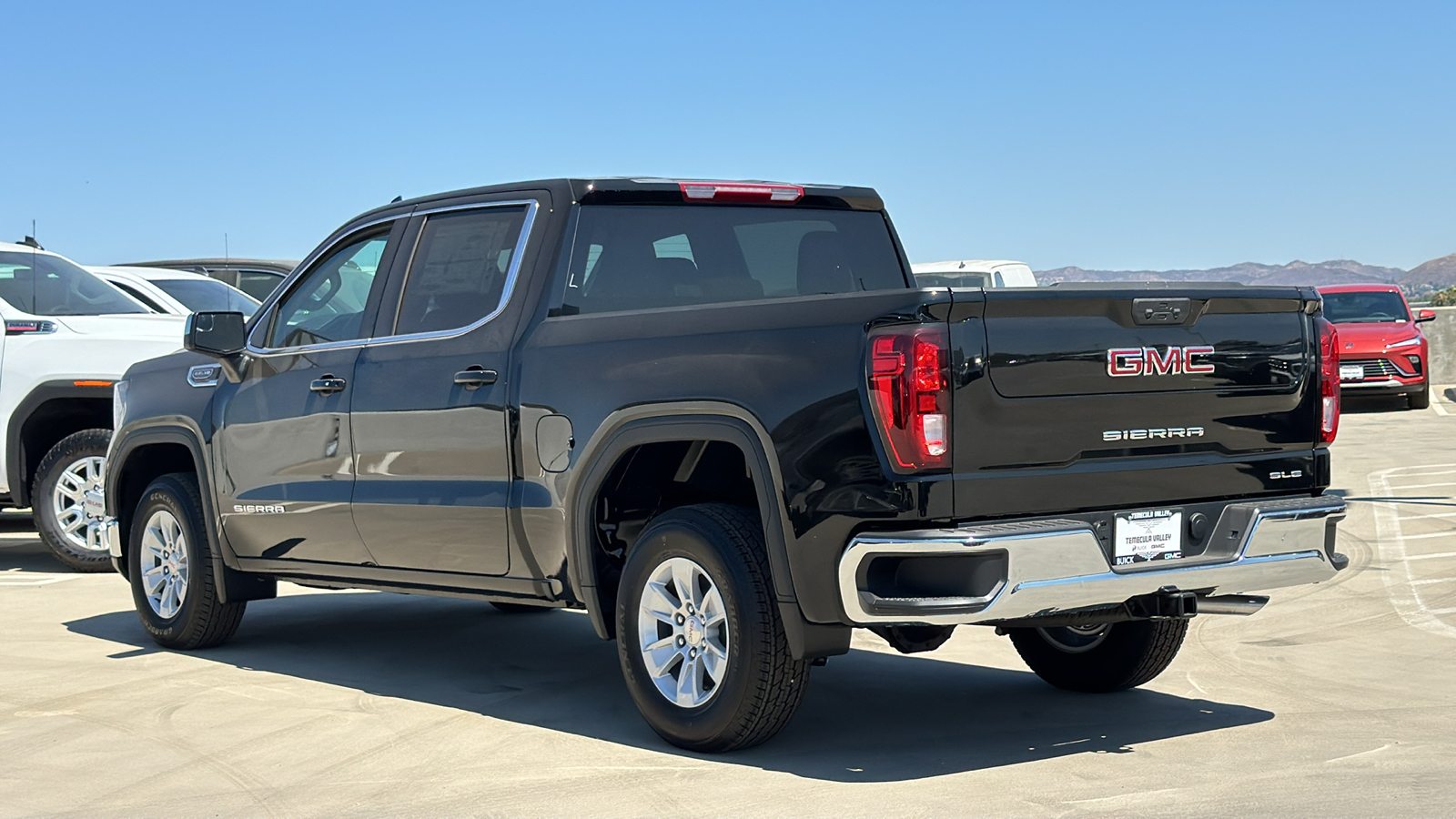 2024 GMC Sierra 1500 2WD Crew Cab Short Box SLE 9