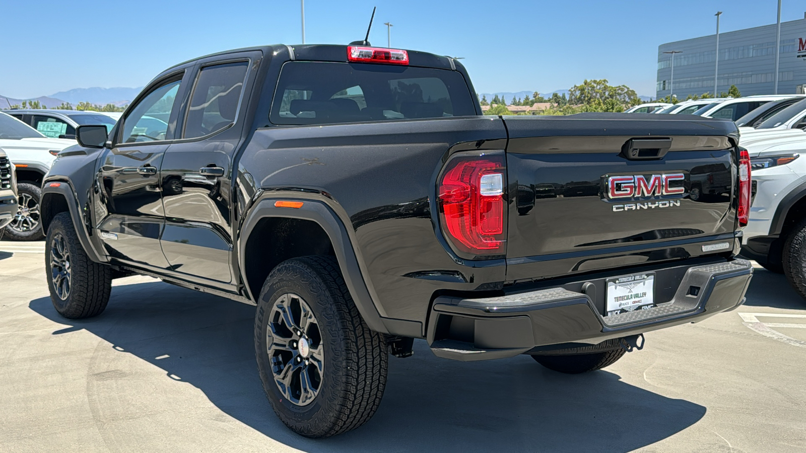 2024 GMC Canyon 2WD Elevation 8