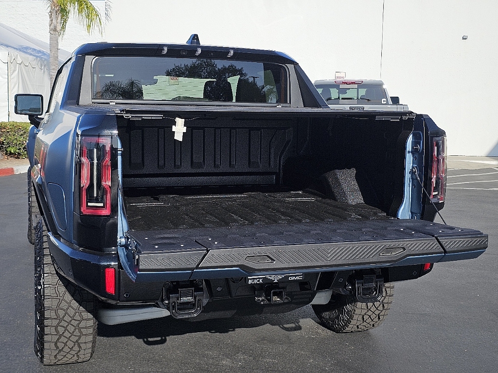 2024 GMC HUMMER EV Pickup 3X 12