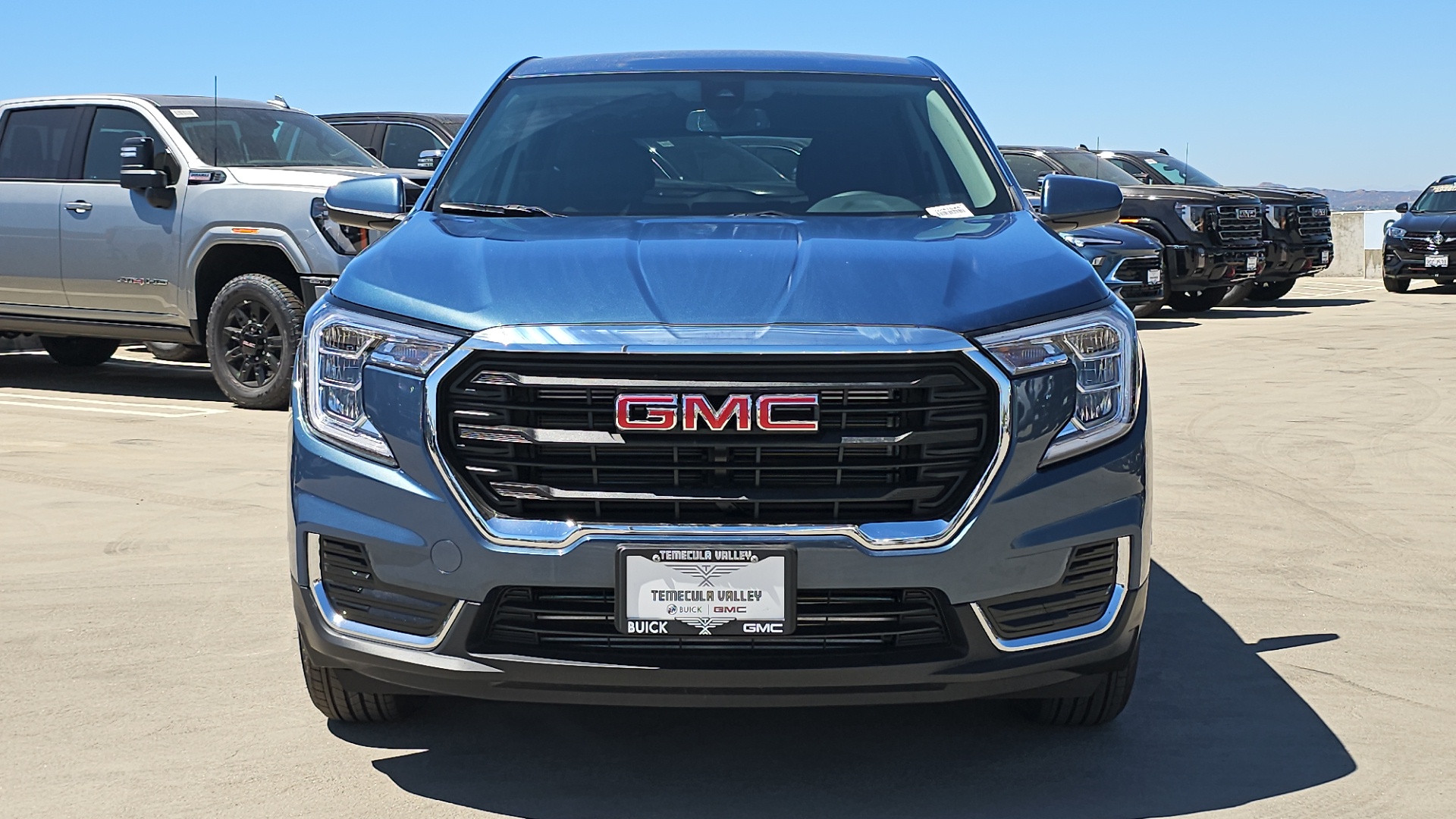 2024 GMC Terrain FWD SLE 5