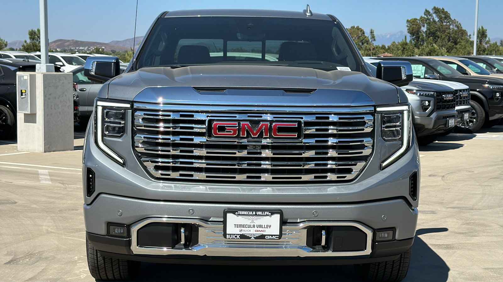 2024 GMC Sierra 1500 4WD Crew Cab Short Box Denali 7