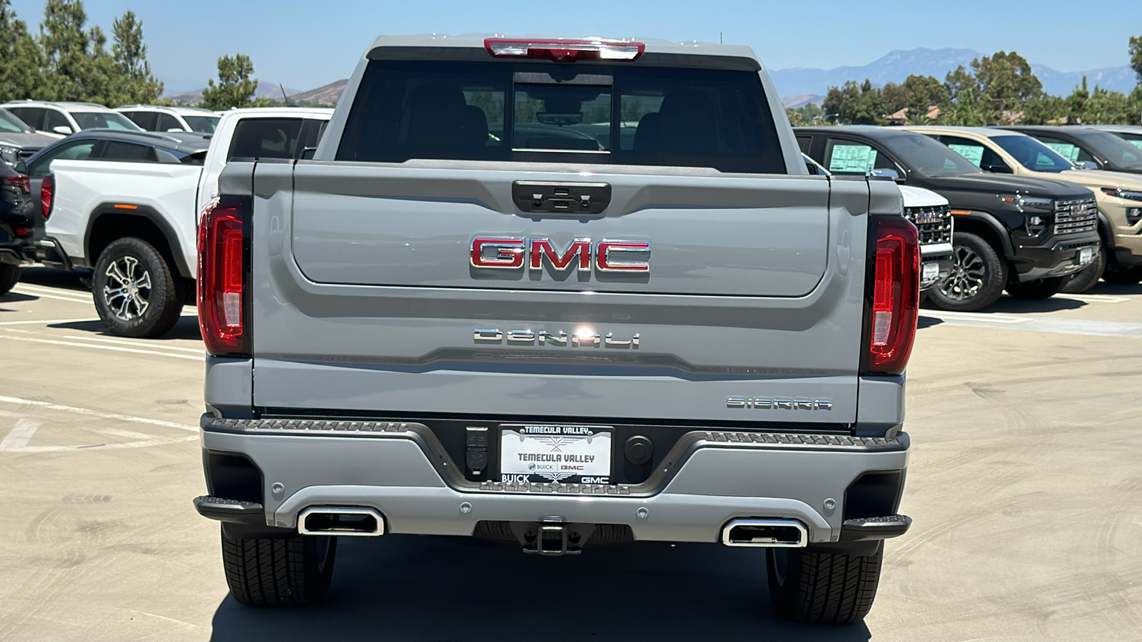 2024 GMC Sierra 1500 4WD Crew Cab Short Box Denali 11