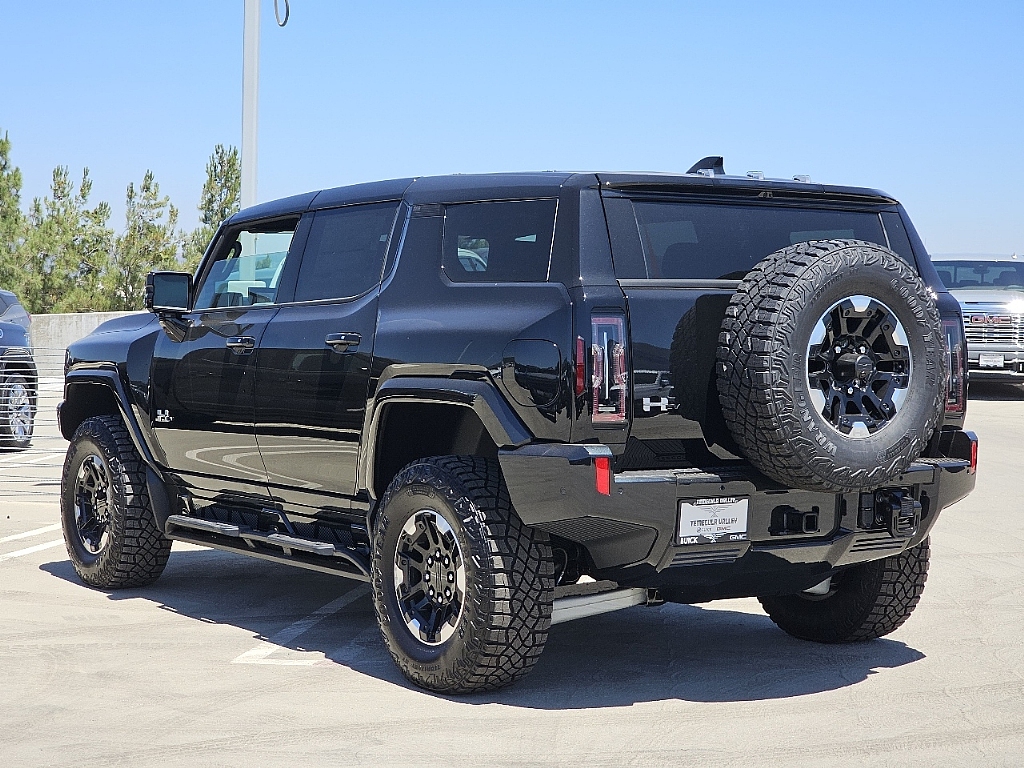 2024 GMC HUMMER EV SUV 3X 19