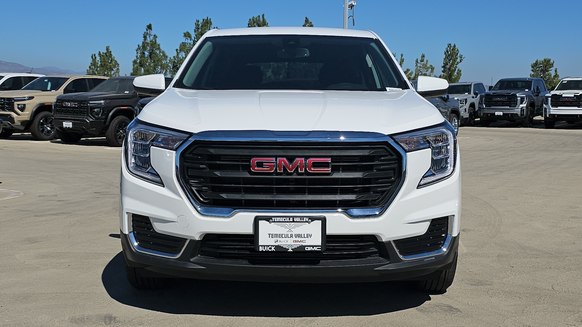 2024 GMC Terrain FWD SLE 5