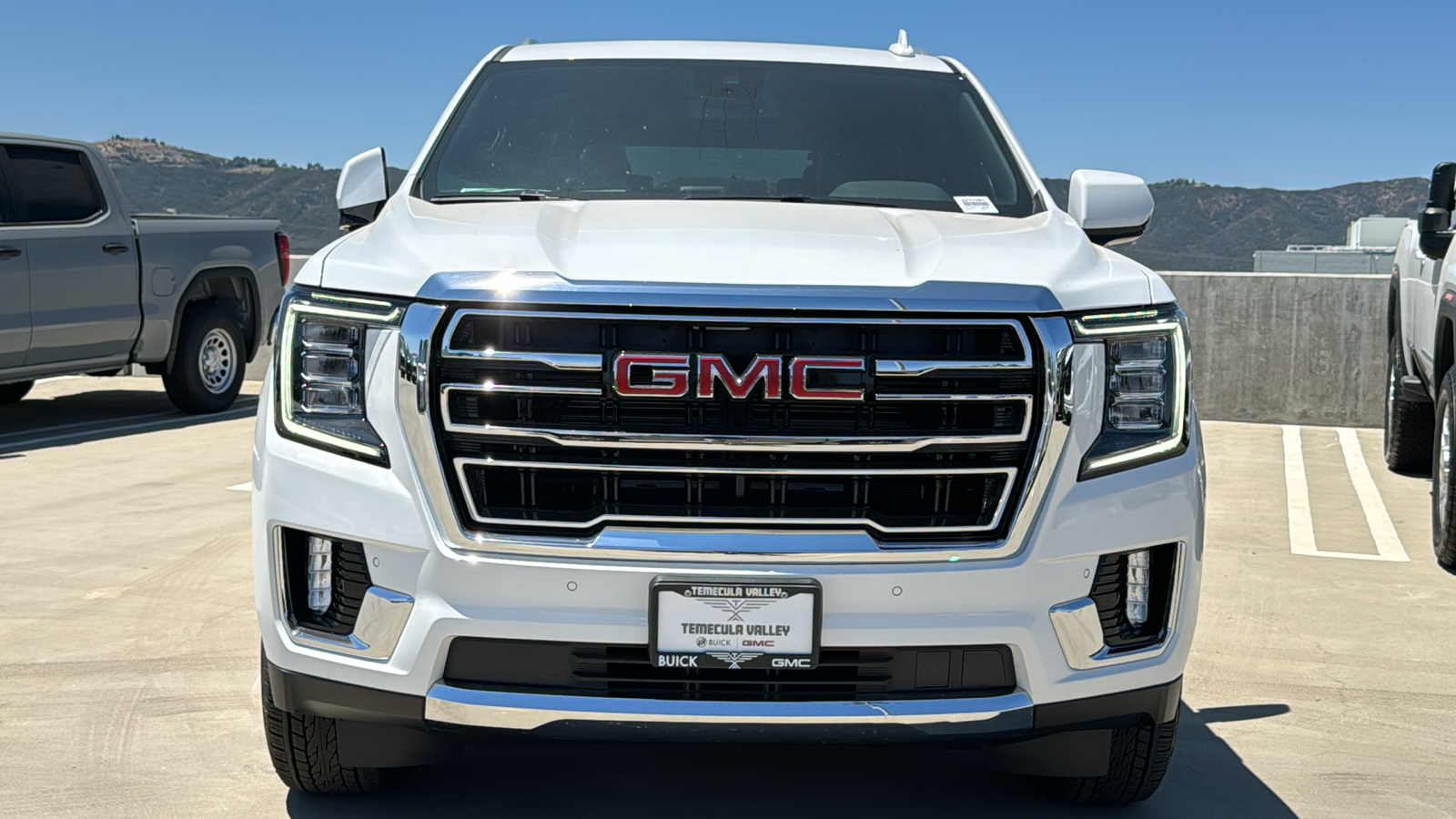 2024 GMC Yukon XL 2WD SLT 7