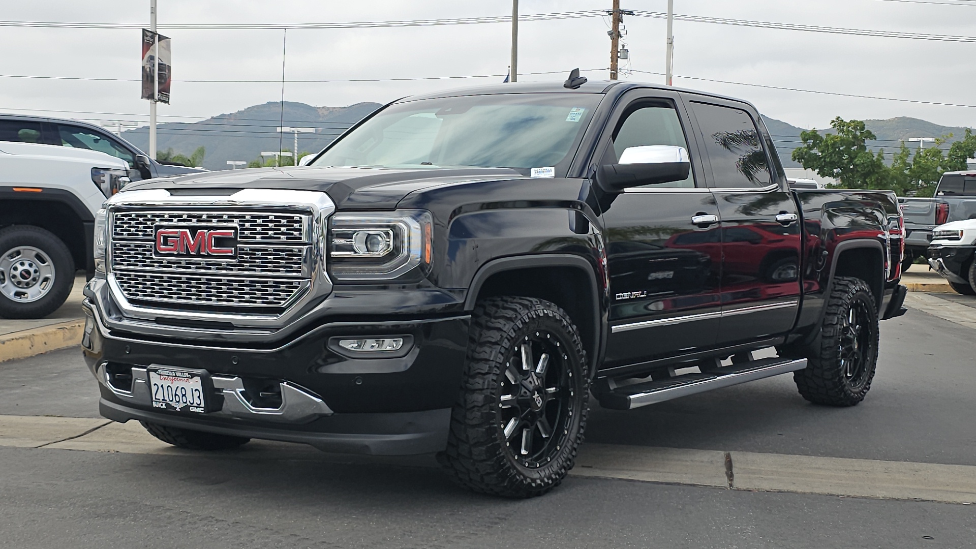 2017 GMC Sierra 1500 Denali 1