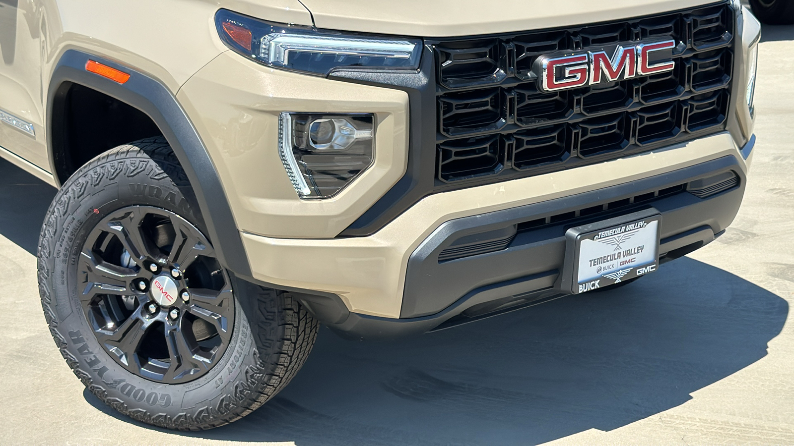 2024 GMC Canyon 2WD Elevation 3