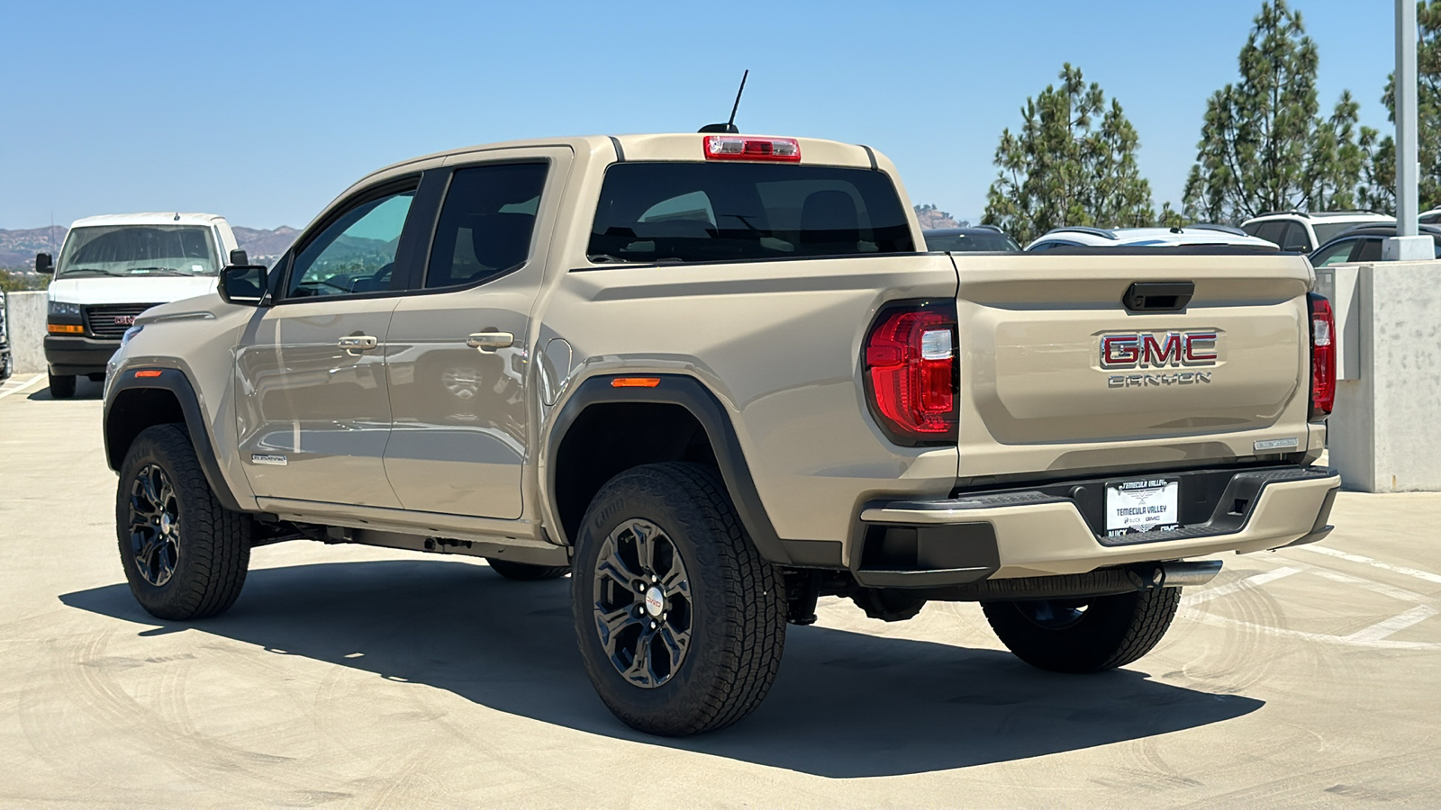 2024 GMC Canyon 2WD Elevation 9