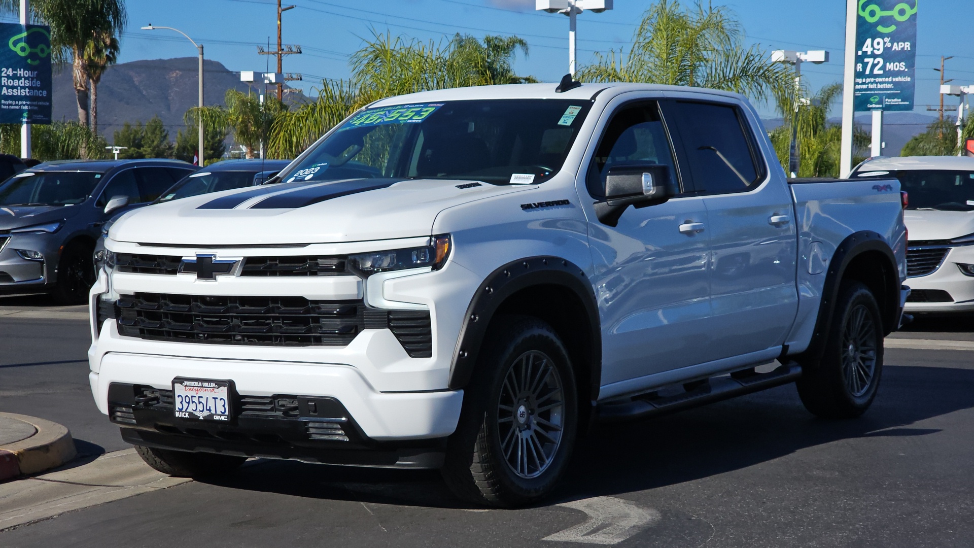 2023 Chevrolet Silverado 1500 4WD Crew Cab Short Bed RST 1