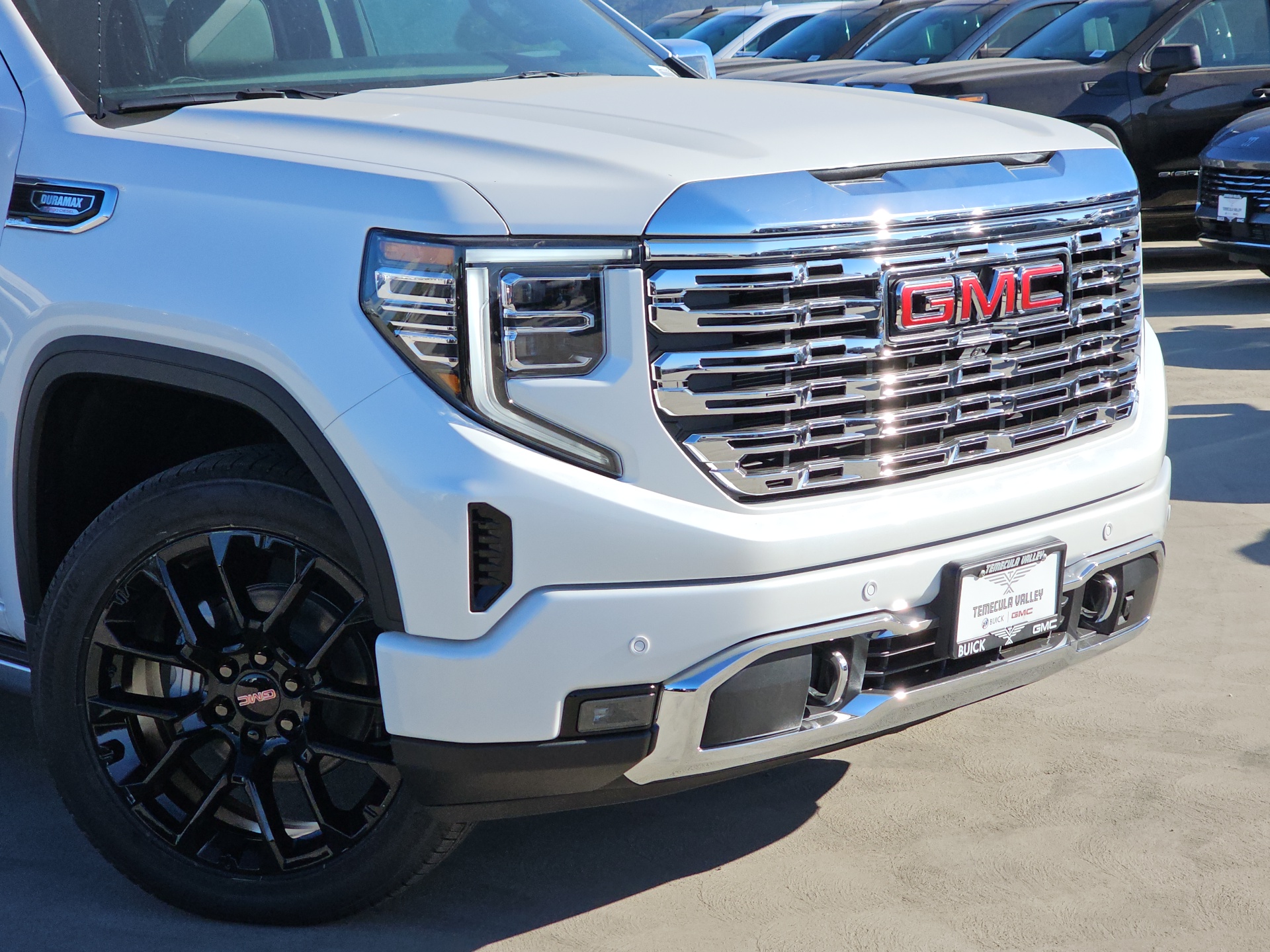 2024 GMC Sierra 1500 4WD Crew Cab Short Box Denali 16