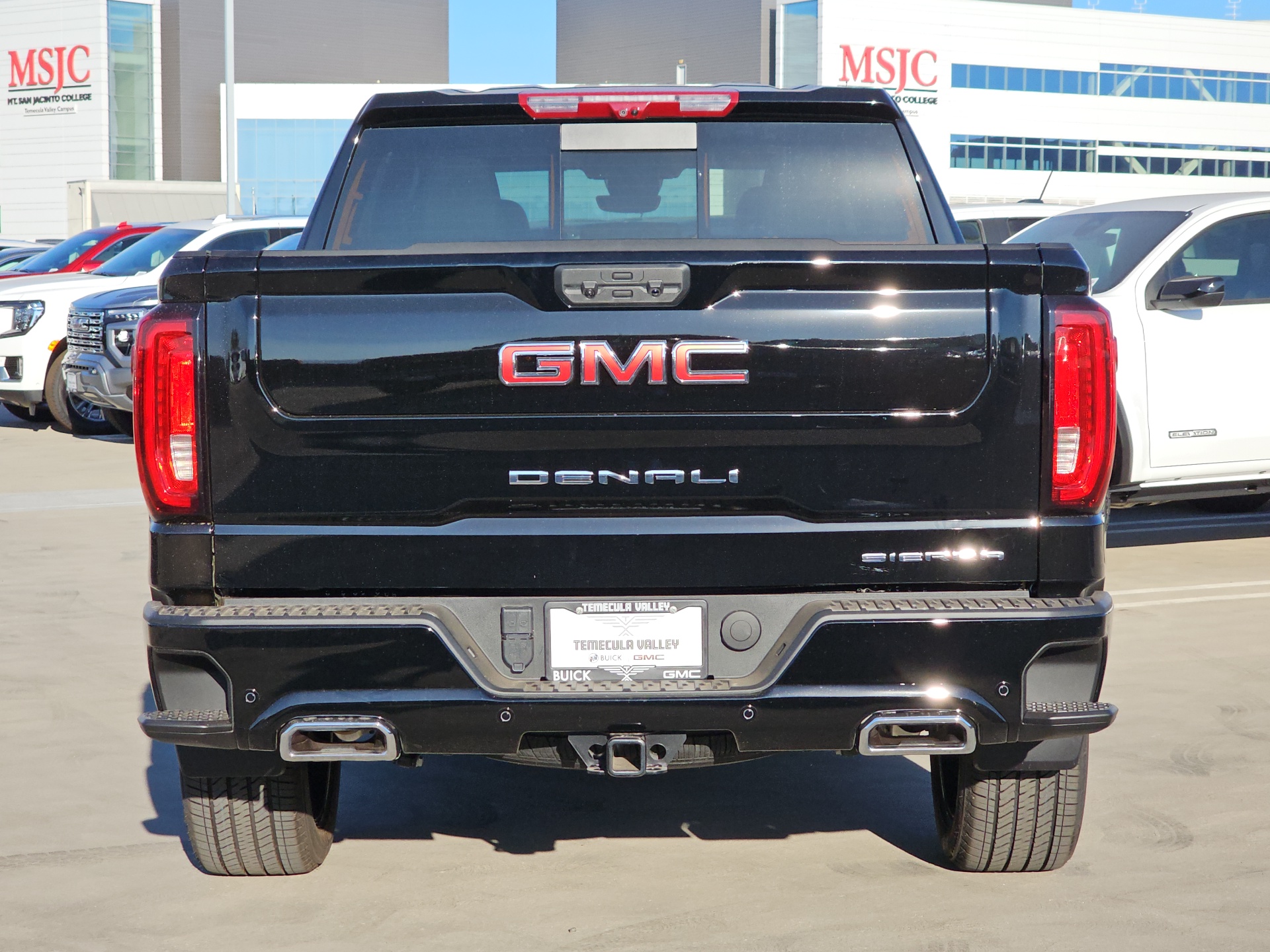 2024 GMC Sierra 1500 4WD Crew Cab Short Box Denali 21