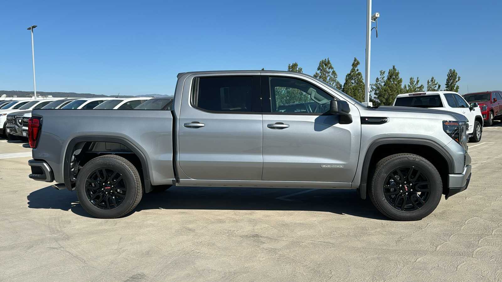 2024 GMC Sierra 1500 2WD Crew Cab Short Box Elevation 7