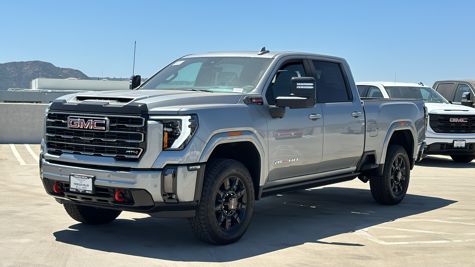 2024 GMC Sierra 2500HD 4WD Crew Cab Standard Bed AT4 6