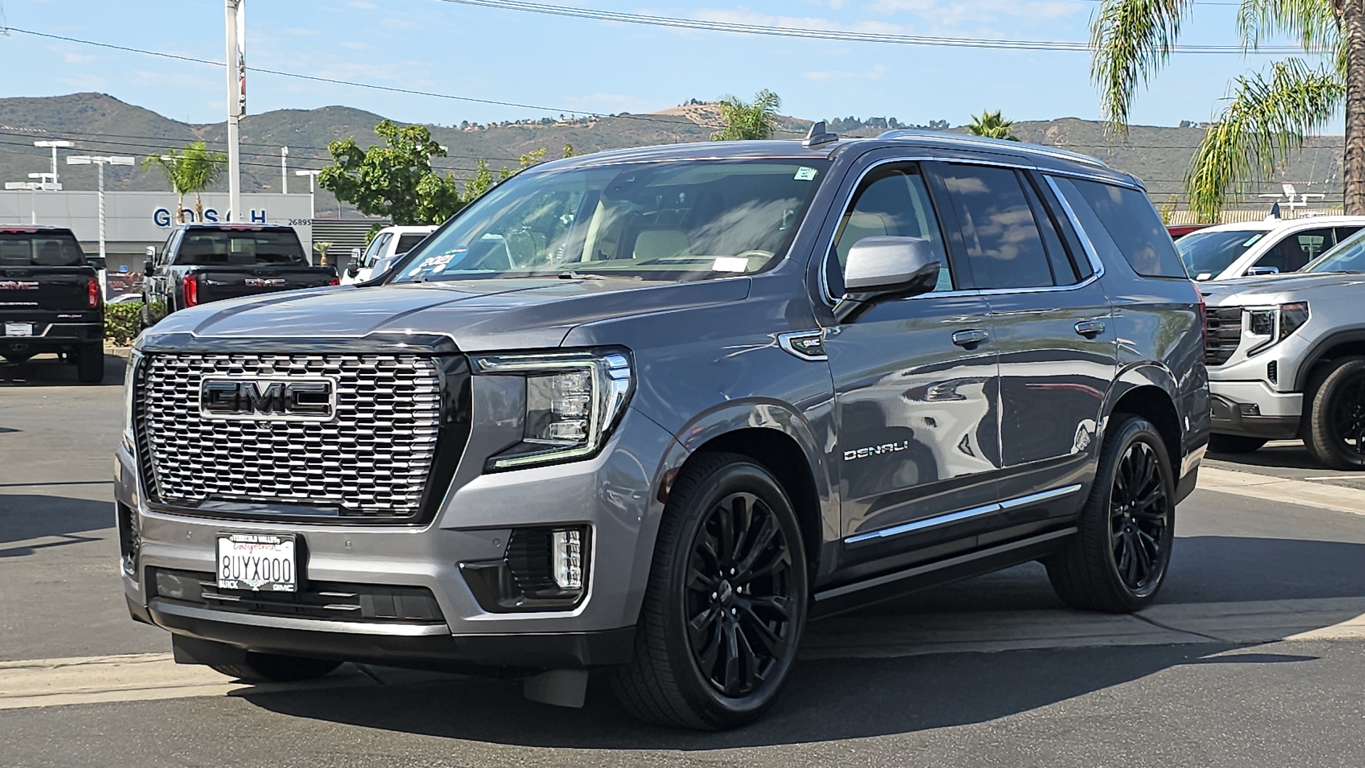 2021 GMC Yukon 4WD Denali 1