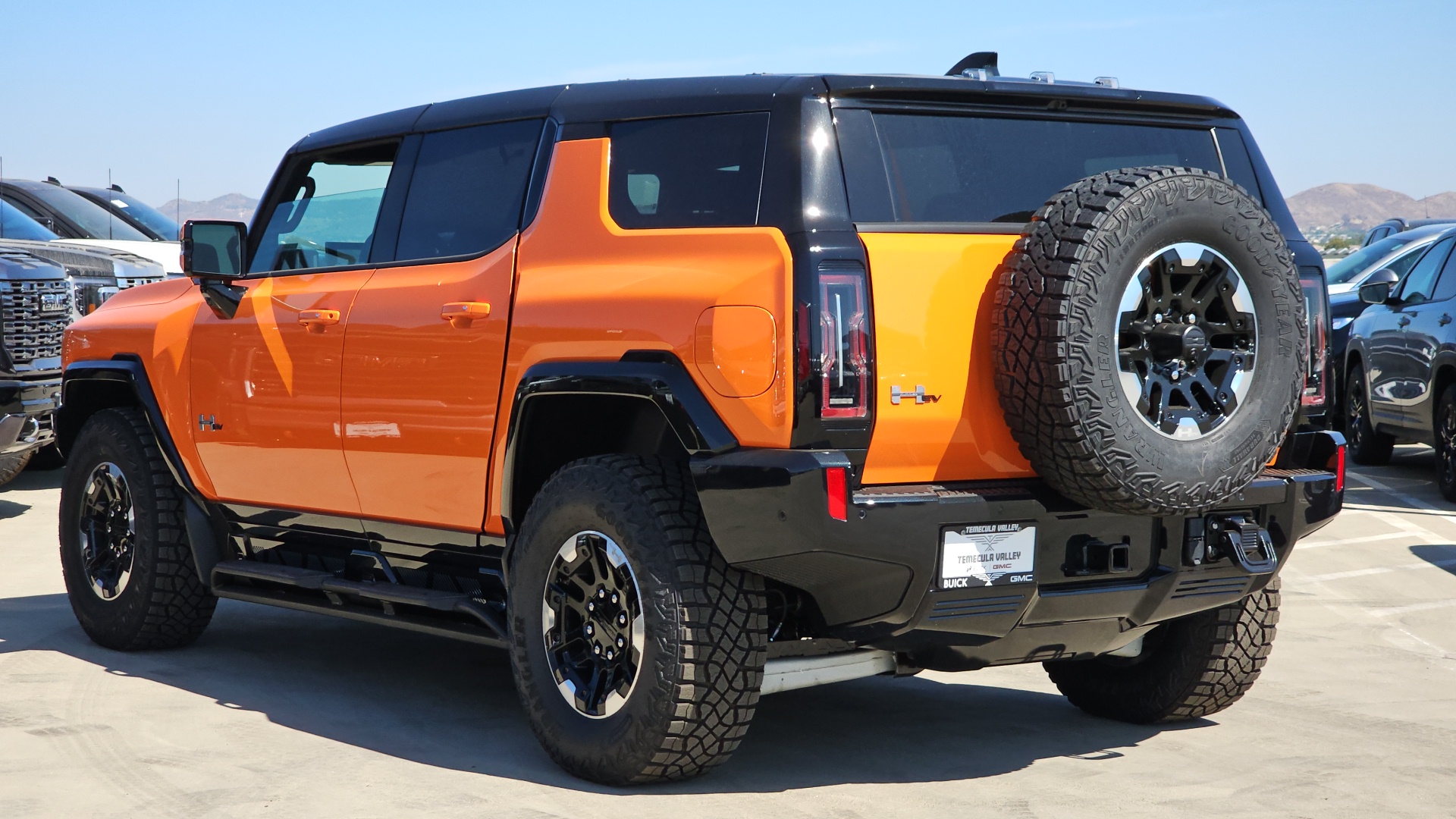 2024 GMC HUMMER EV SUV 3X 11