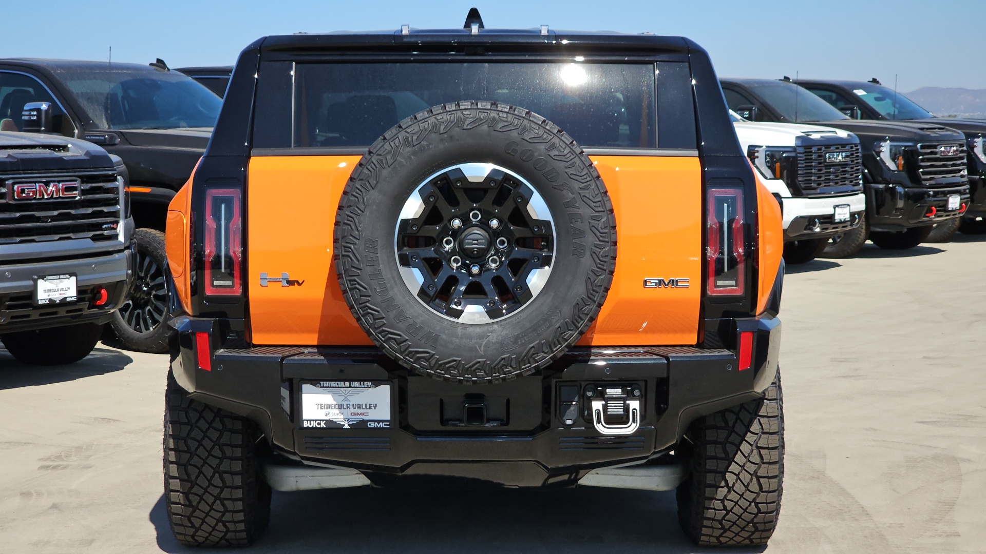 2024 GMC HUMMER EV SUV 3X 12