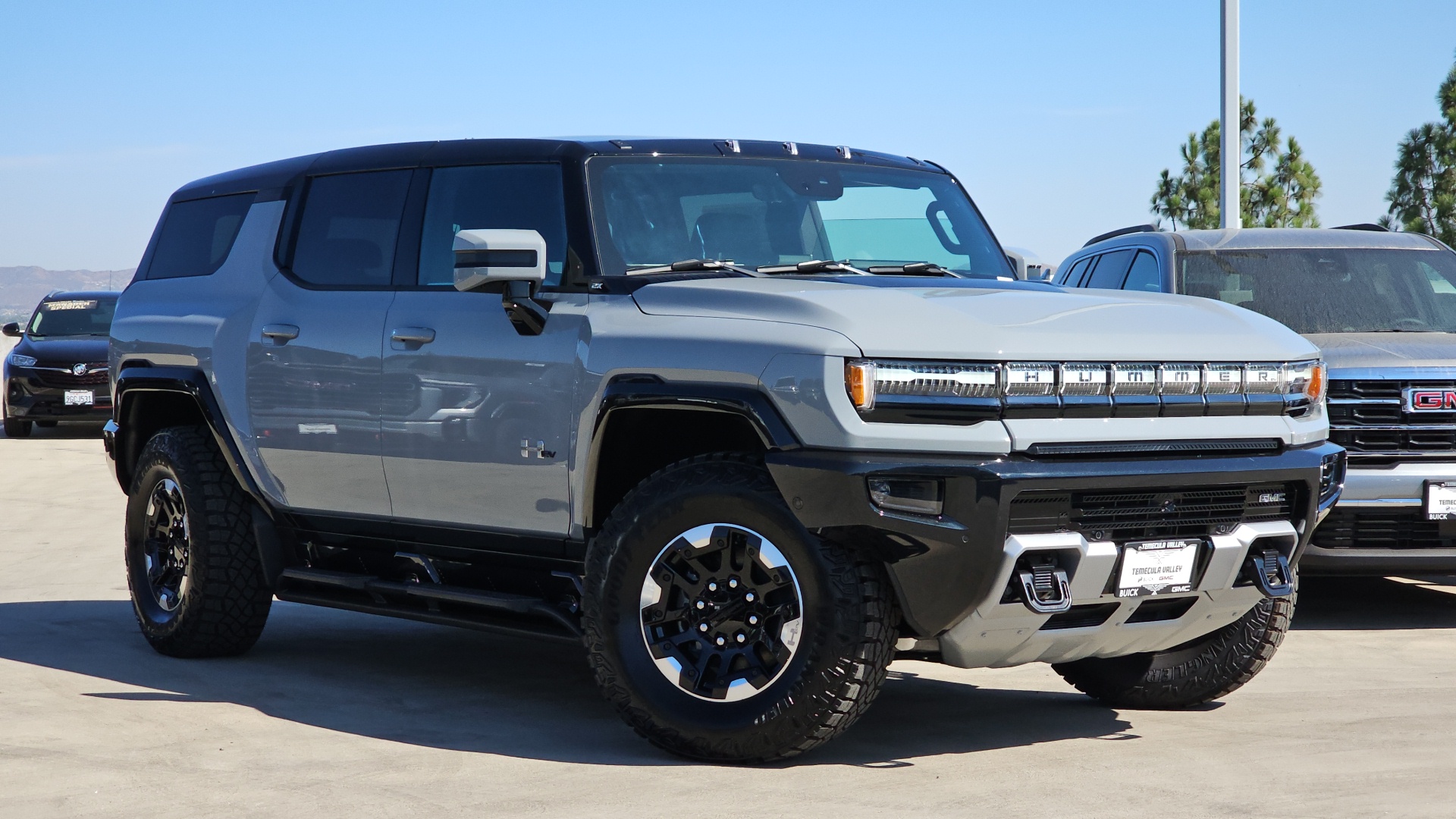 2024 GMC HUMMER EV SUV 2X 2