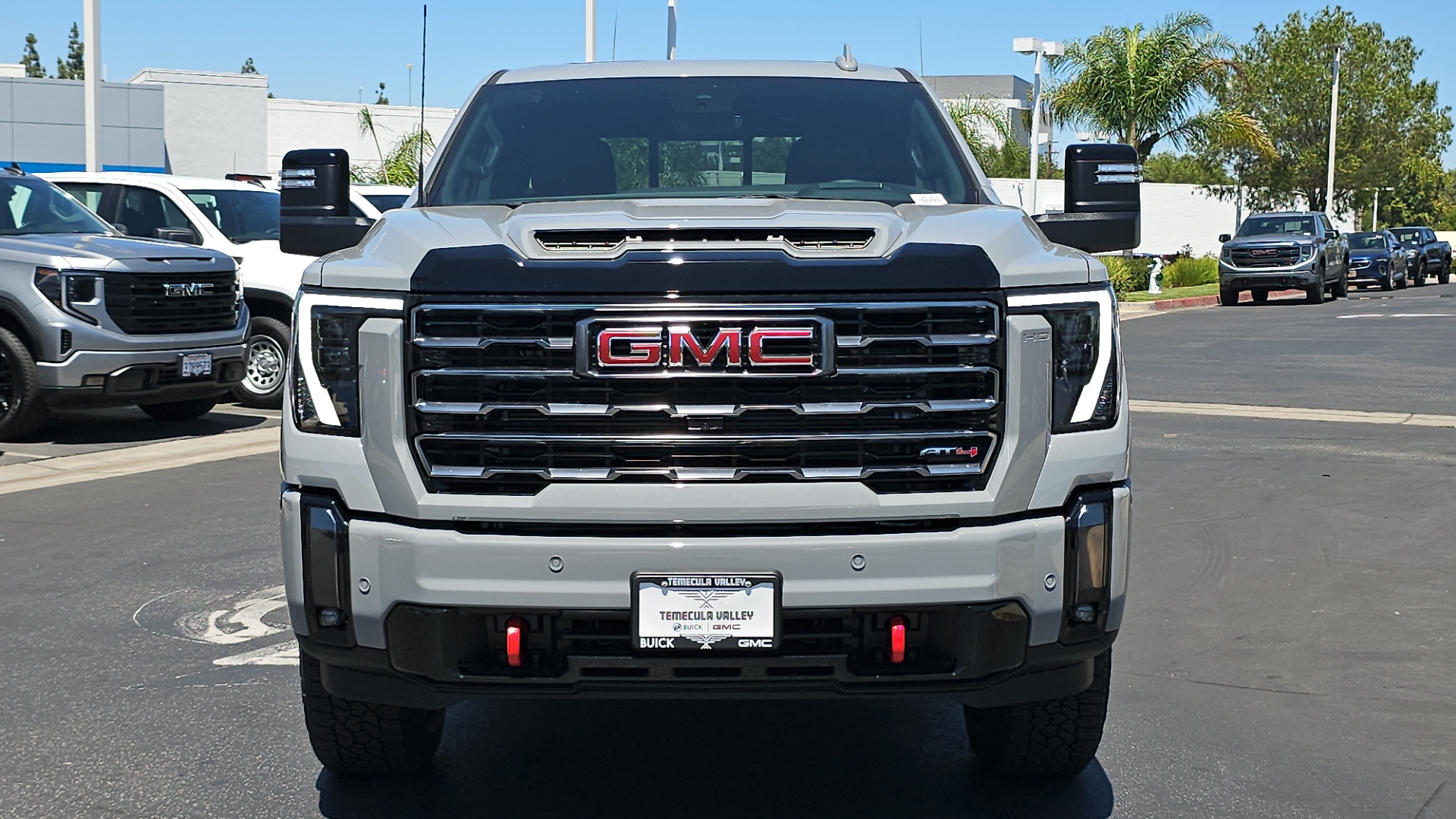 2024 GMC Sierra 2500HD 4WD Crew Cab Standard Bed AT4 5