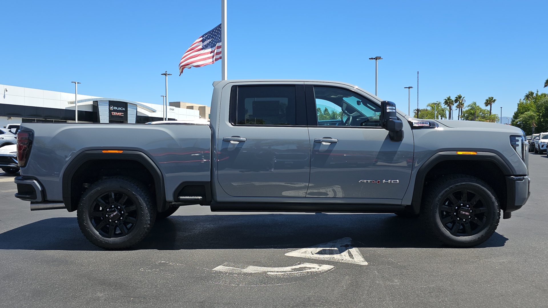 2024 GMC Sierra 2500HD 4WD Crew Cab Standard Bed AT4 7