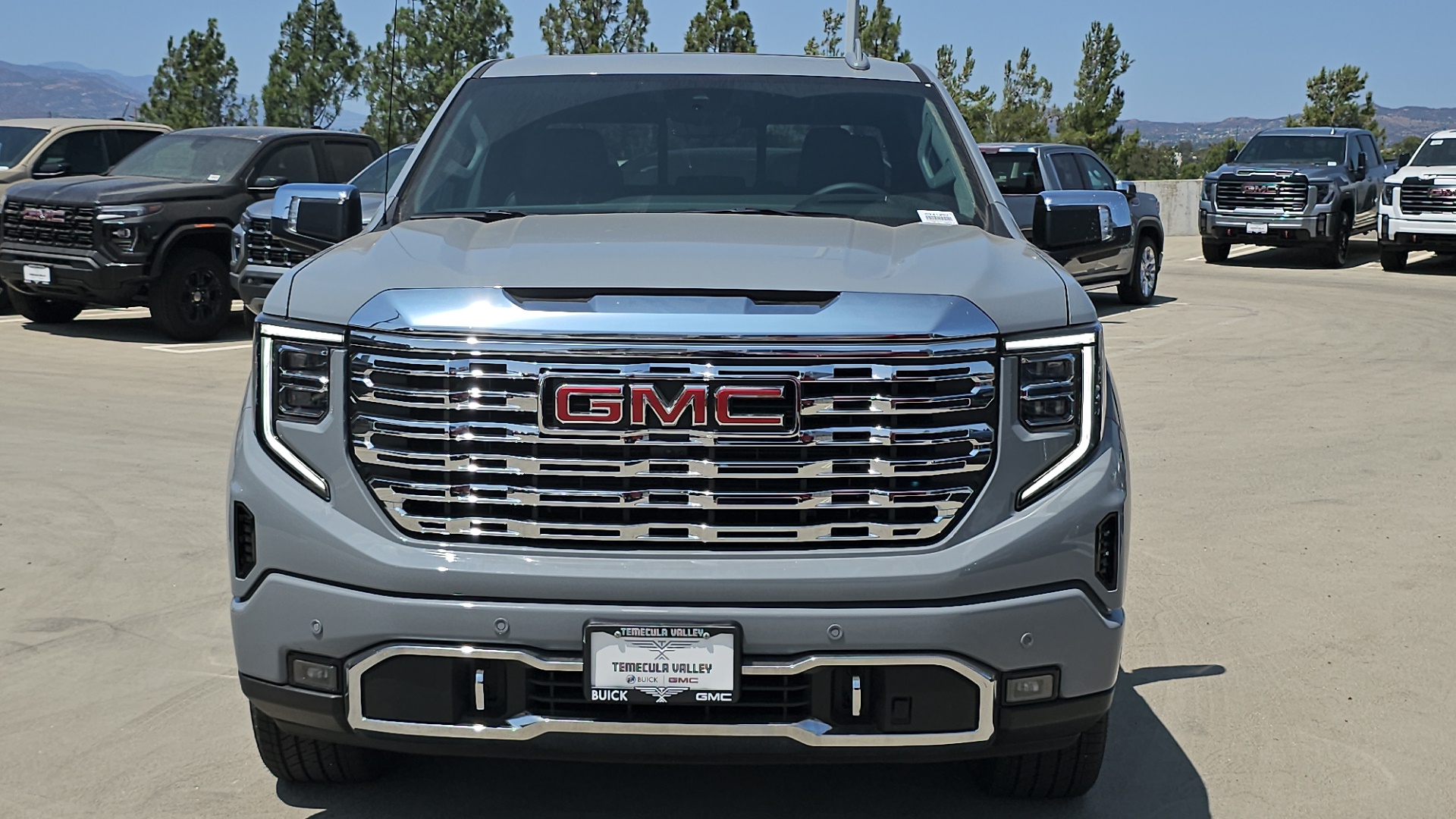 2024 GMC Sierra 1500 4WD Crew Cab Short Box Denali 5