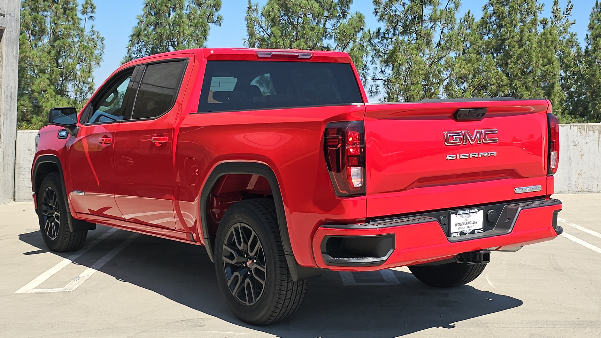 2024 GMC Sierra 1500 2WD Crew Cab Short Box Elevation 10