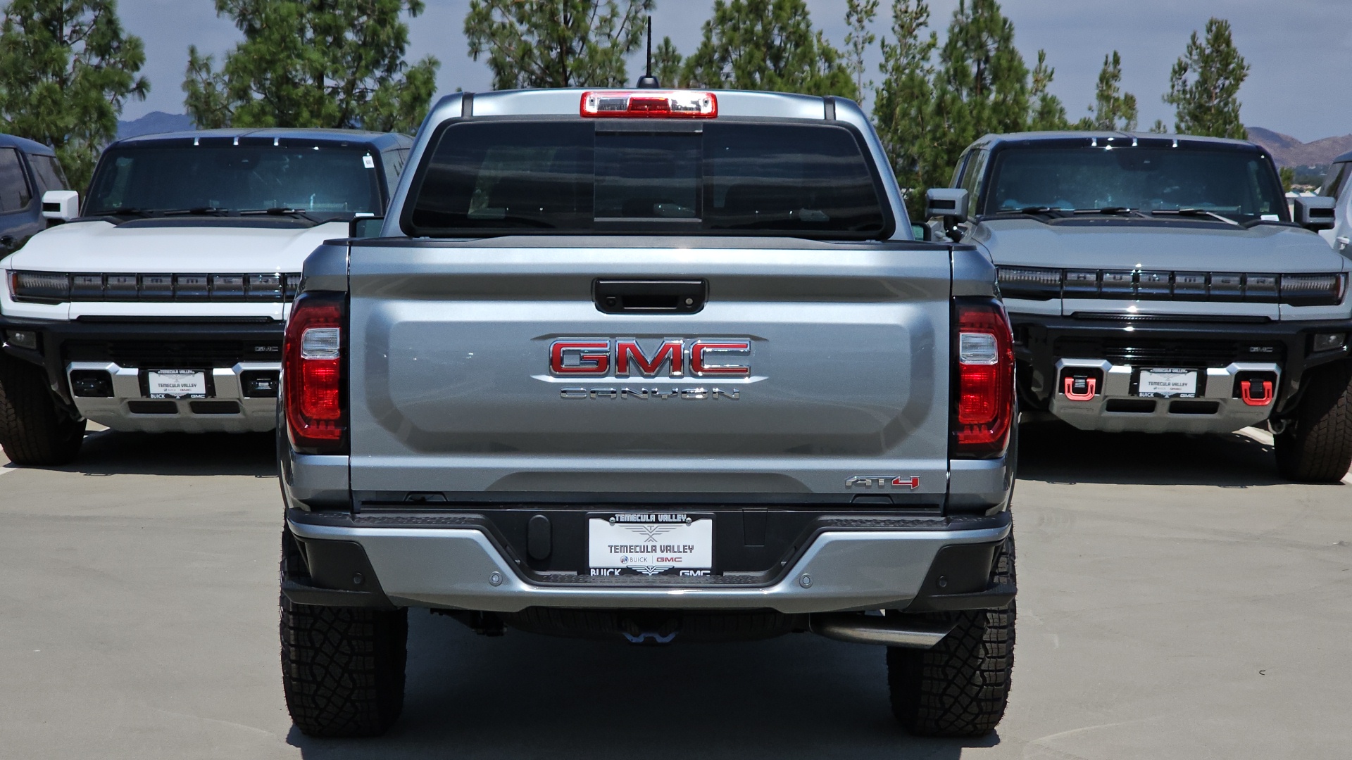 2024 GMC Canyon 4WD AT4 11