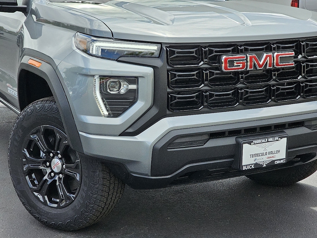 2024 GMC Canyon 2WD Elevation 15